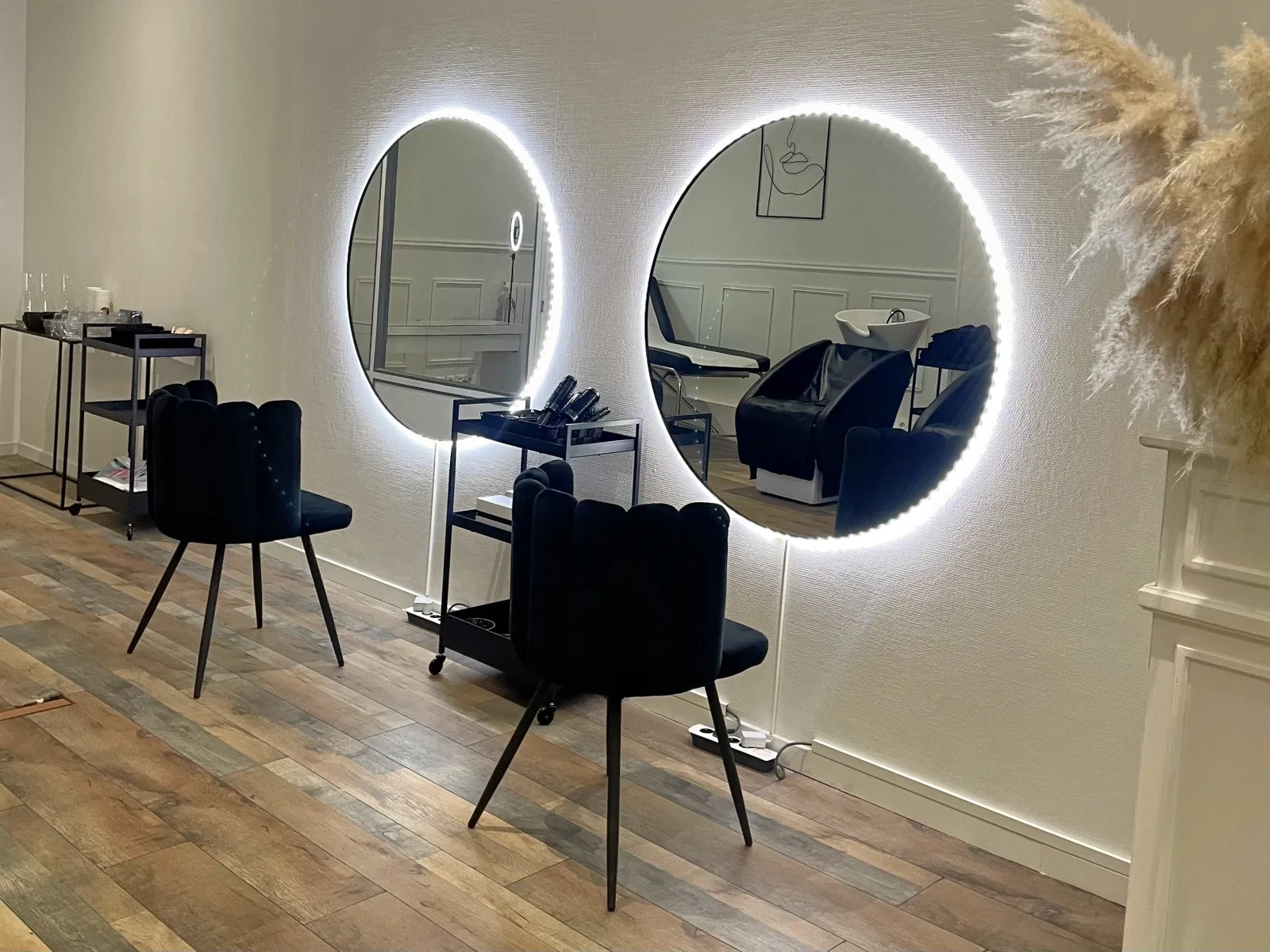 Bysst Nails - Institut de beauté Loos - Photo de couverture - OneBooking
