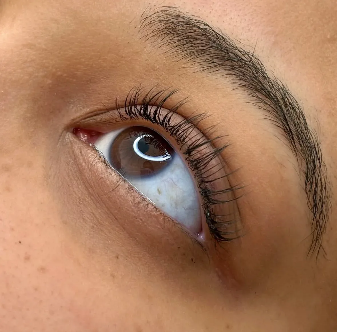 Hera beauty studio - Onglerie Valenciennes - OneBooking