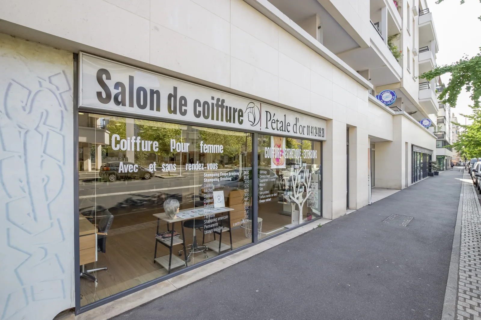 Coiffure Pétales d’or - Coiffure Cachan - OneBooking