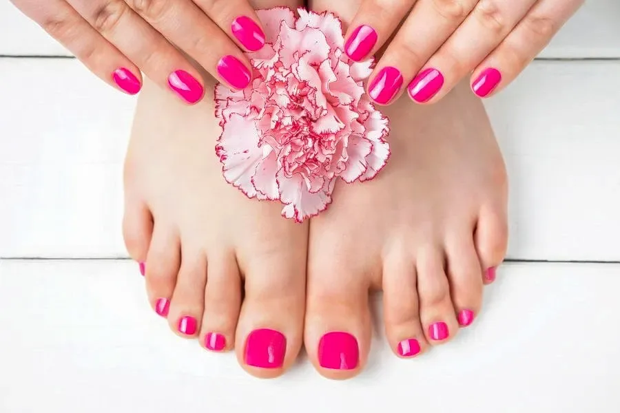Happy Nails - Saint Georges - Onglerie Toulouse - OneBooking