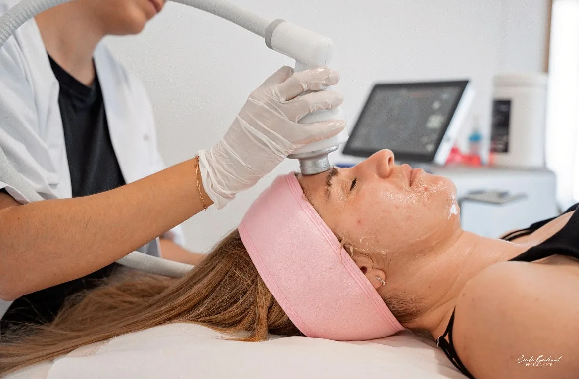 Laser Cryo Center