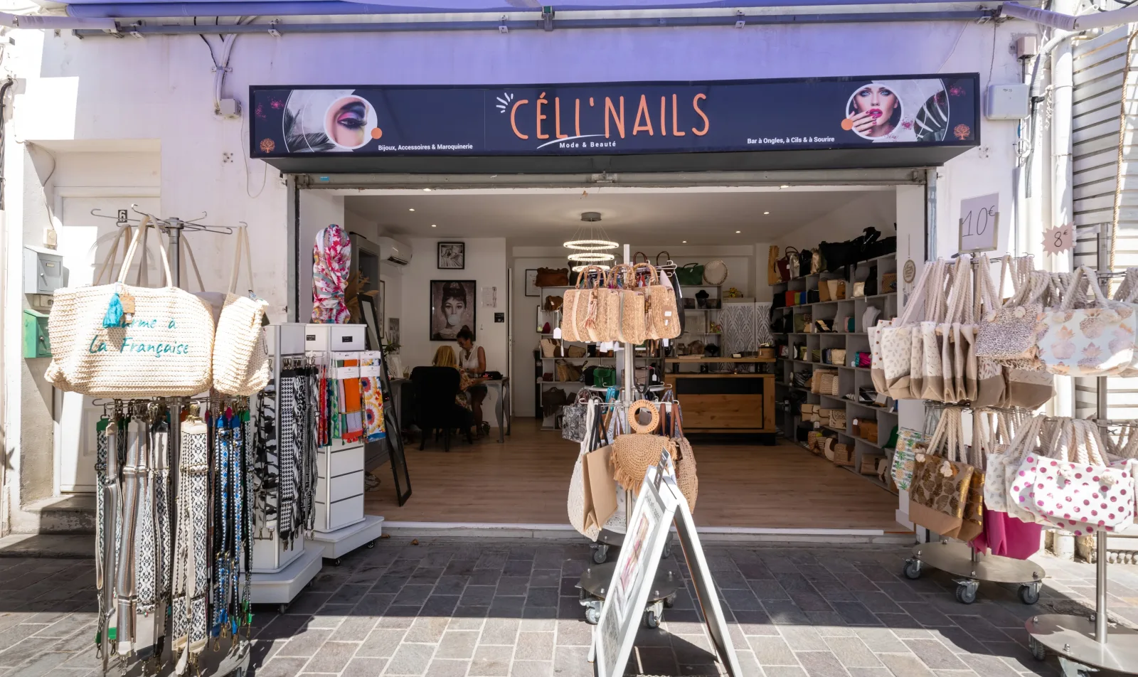 CELI’NAILS - Onglerie Le Grau-du-Roi - OneBooking