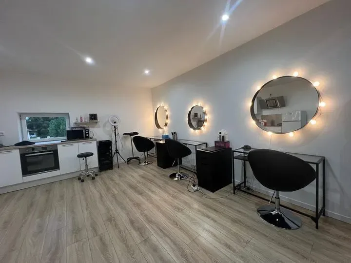 Lissage orléans - Coiffure Saint pryve saint Mesmin  - Photo de couverture - OneBooking
