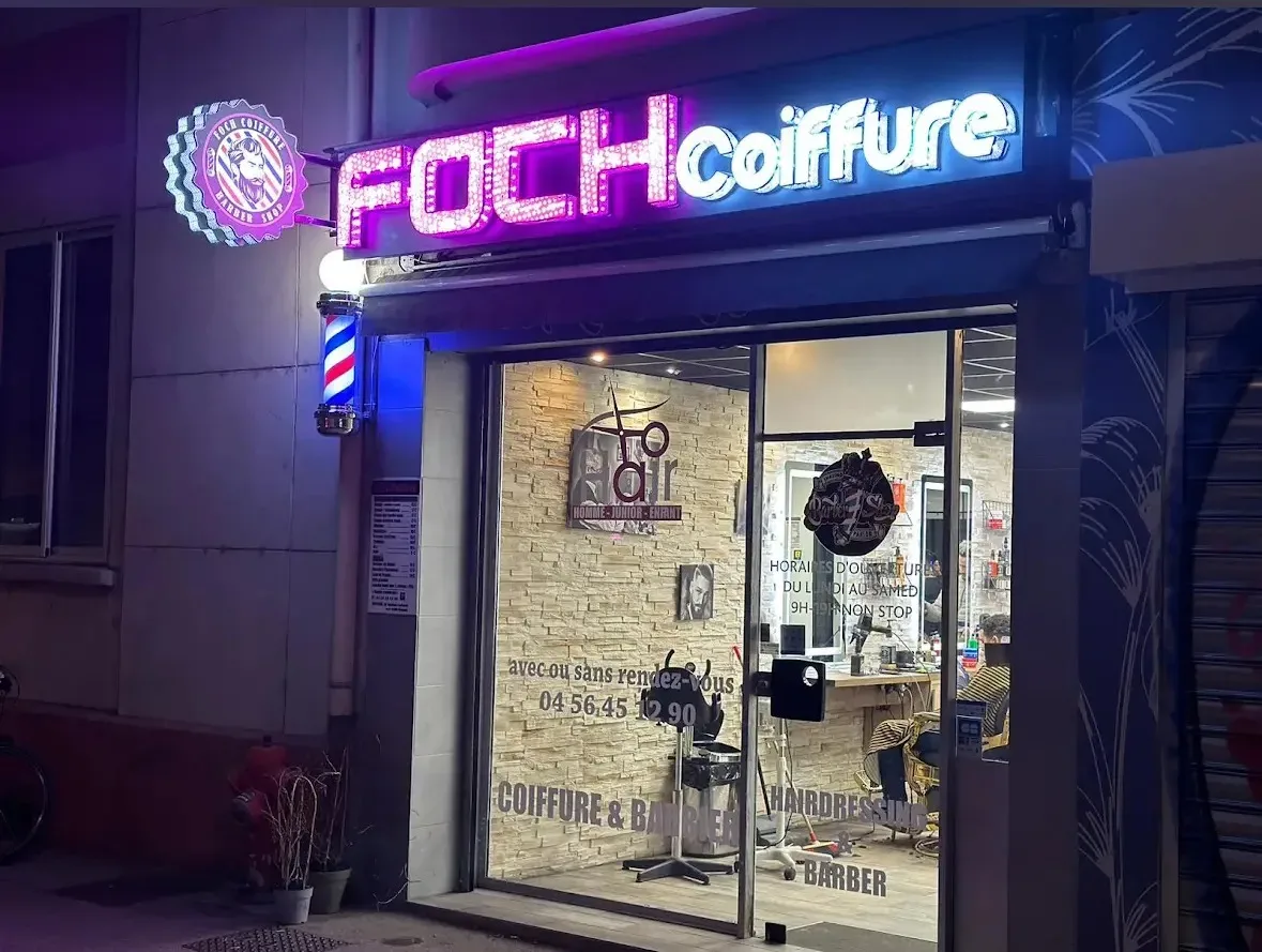 Foch coiffure