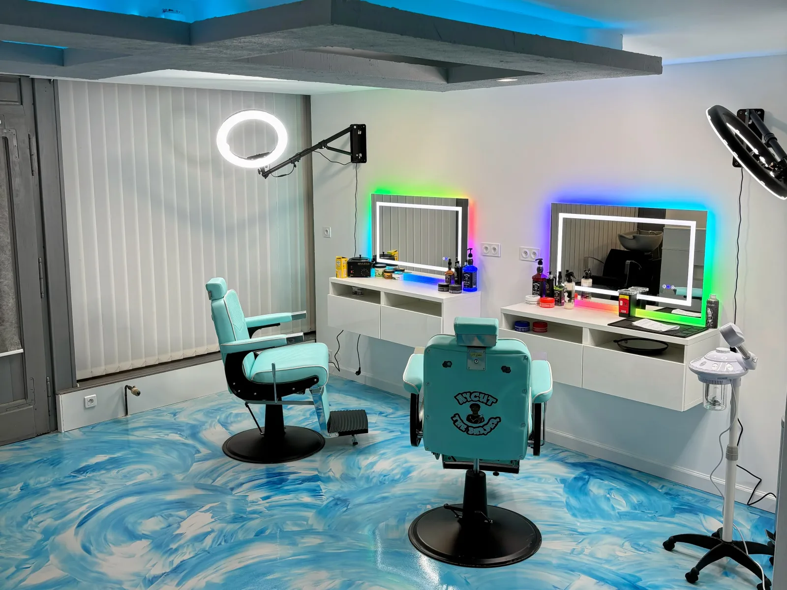 Aycut the barber