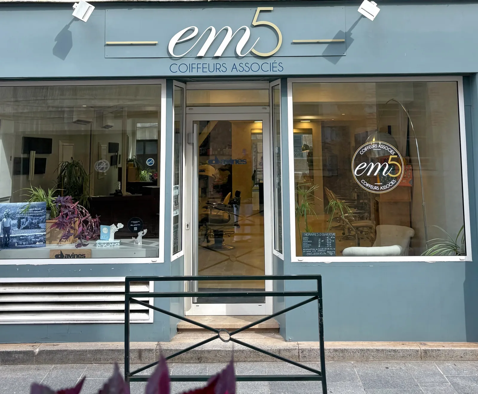 EM5