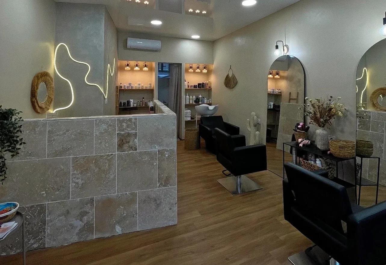 L’Atelier d’Estelle - Coiffure Lodève - OneBooking