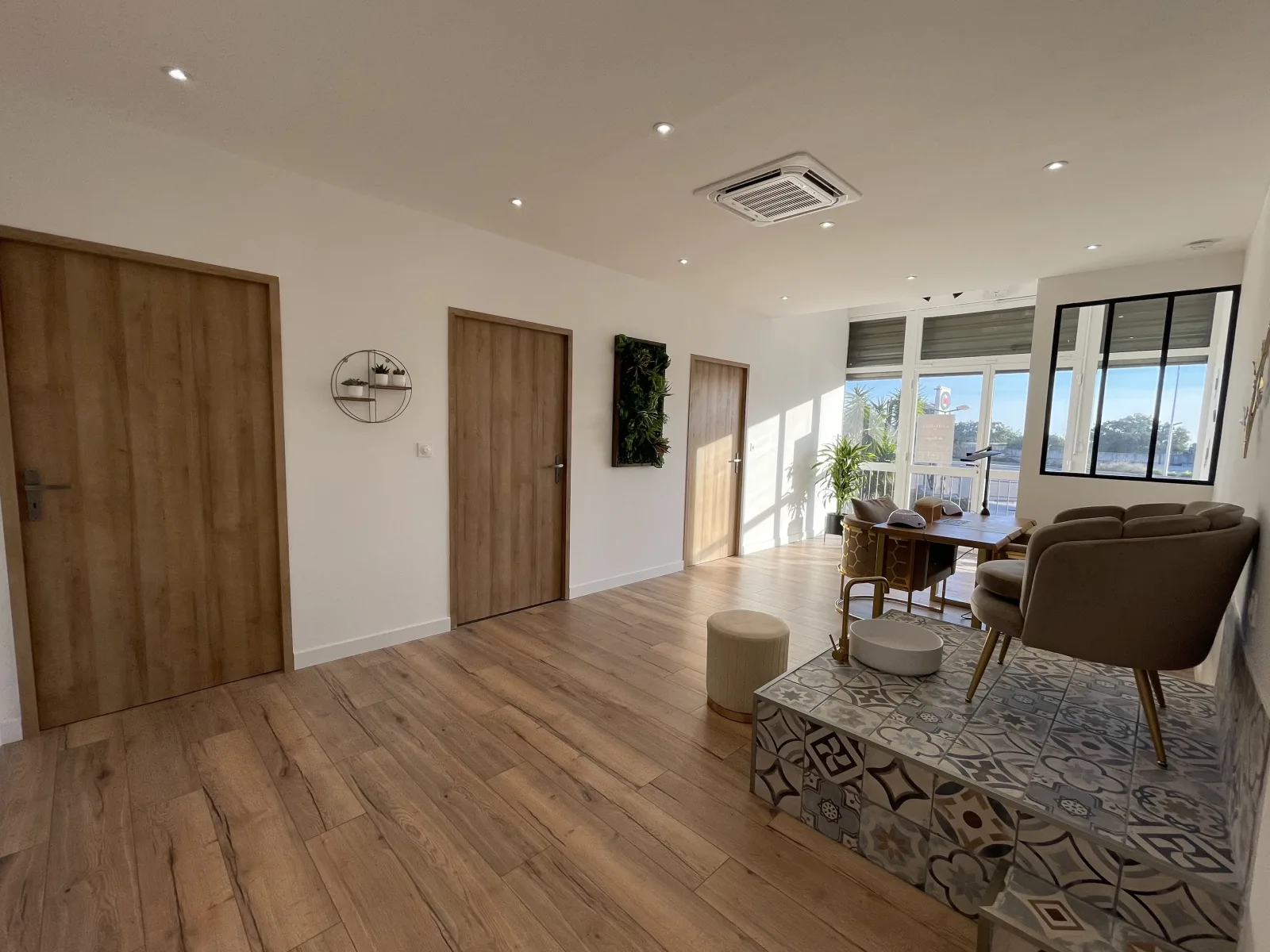 Glow up - Institut de beauté Lucciana - OneBooking