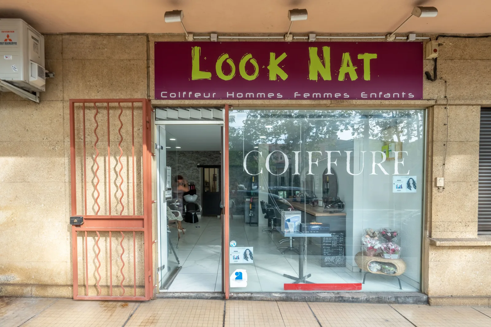 Look-nat - Coiffure Sète - Photo de couverture - OneBooking