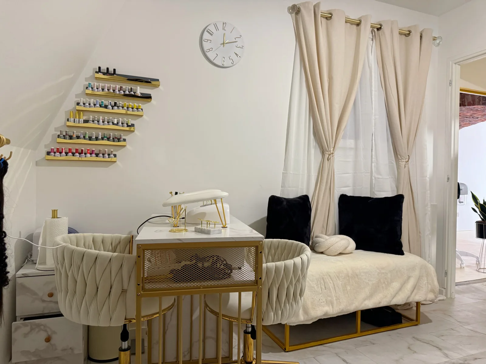 Kiiki Beauty - Coiffure Villeneuve-Saint-Georges - OneBooking