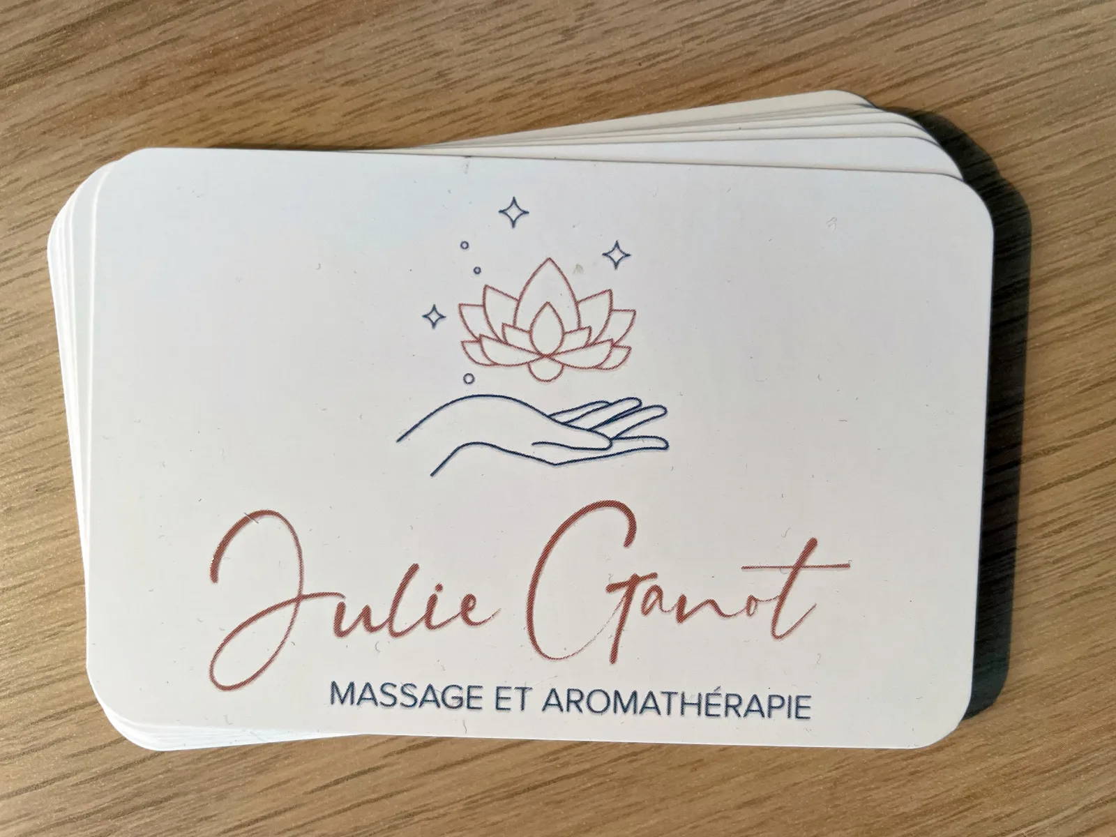 Julie Ganot Massage et Aromathérapie - Massage Cugnaux - OneBooking