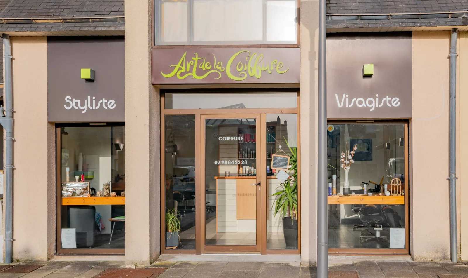 art de la coiffure - Coiffure Bourg-Blanc - OneBooking