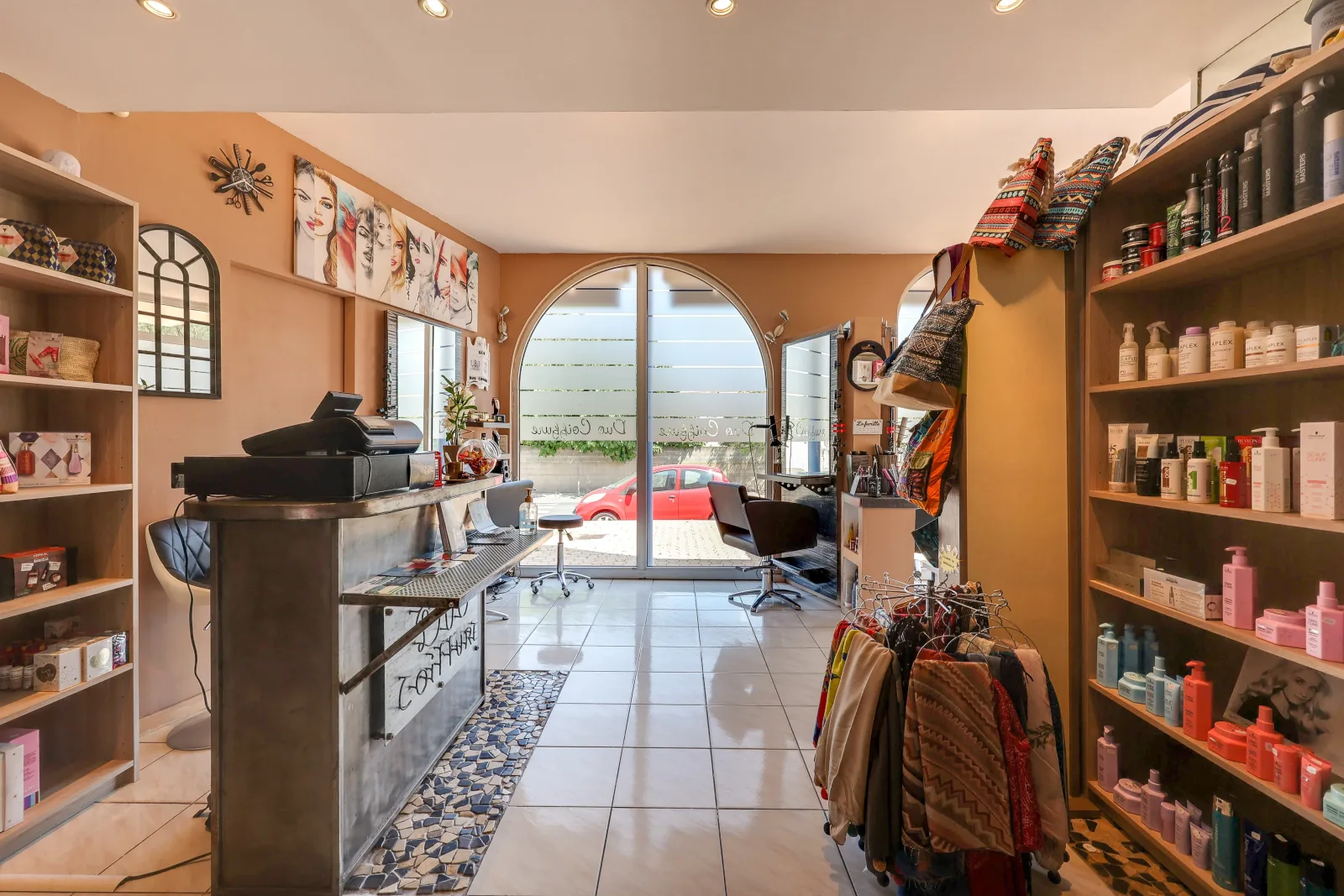 Duo Coiffure - Coiffure Sète - Duo Coiffure - Photo Galerie - OneBooking