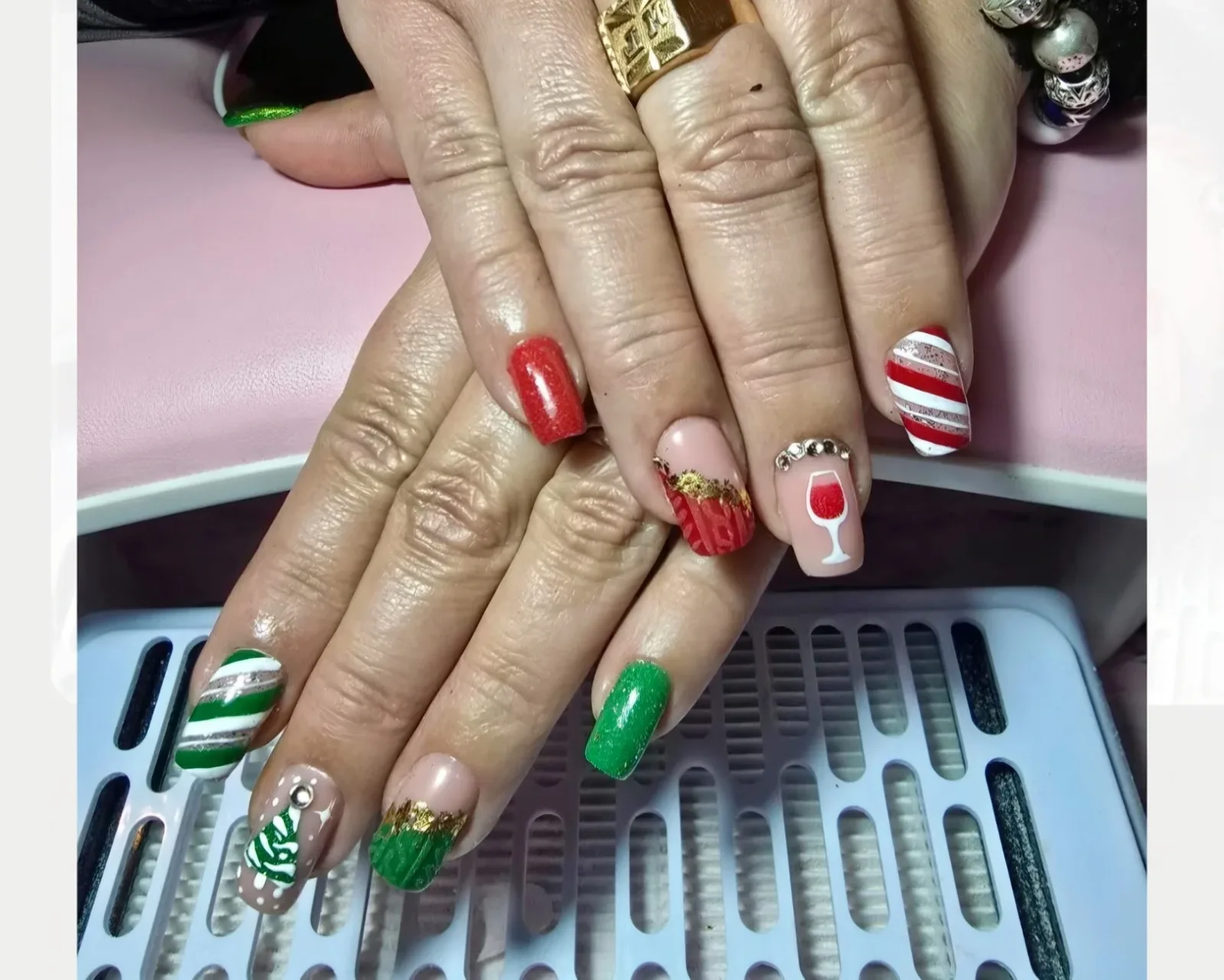 Nailsansi - Onglerie Rochefort - Nailsansi - Photo Galerie - OneBooking