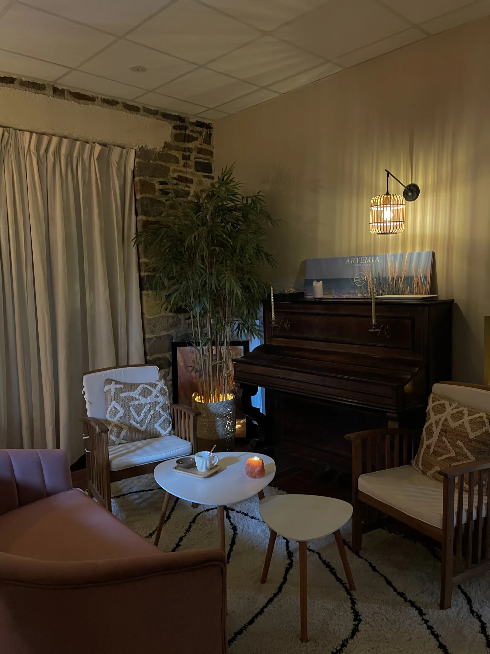 Essentielle et belle - Institut de beauté Étrelles - Essentielle et belle - Photo Galerie - OneBooking