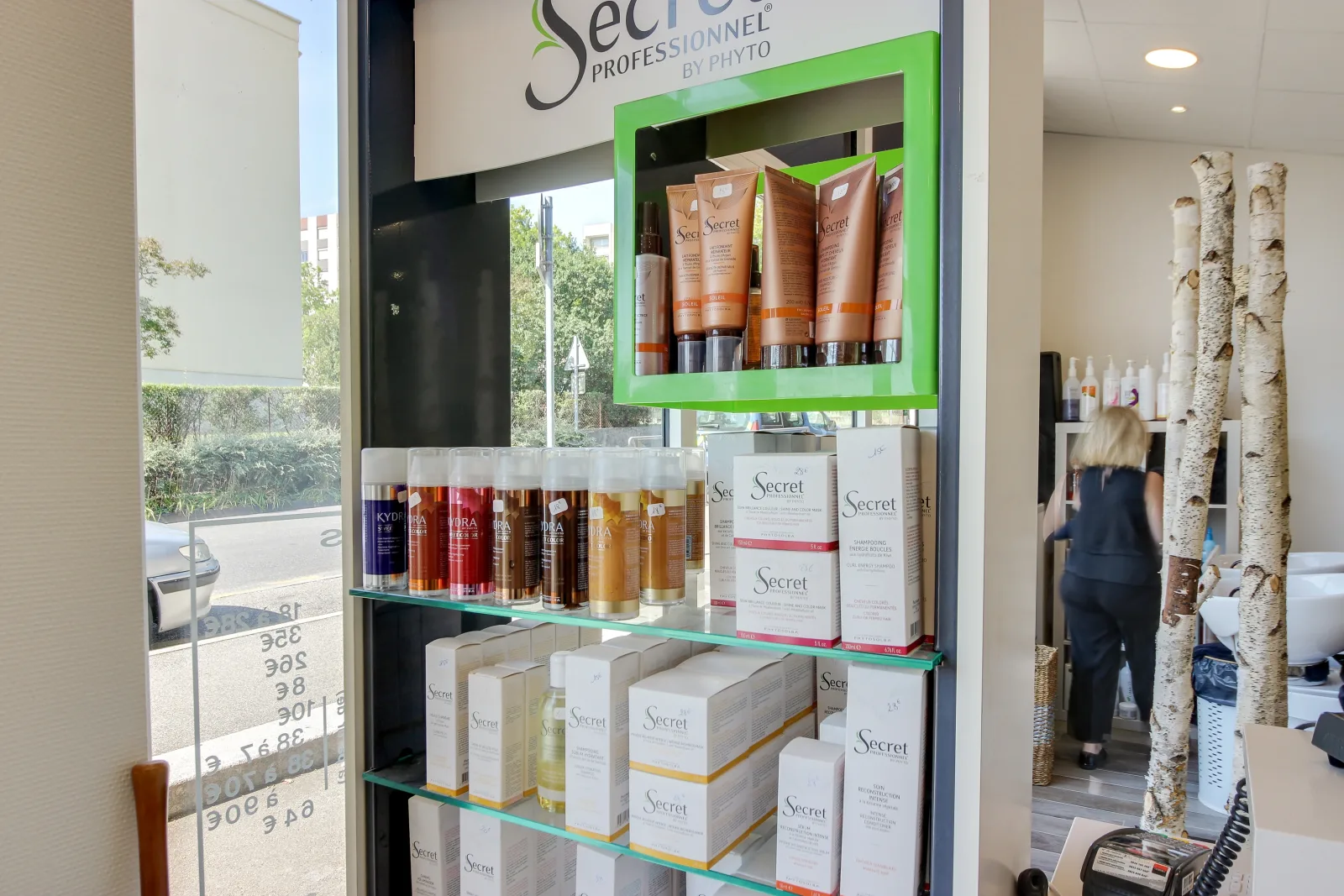 Les Créateurs - Coiffure Saint-Genis-Laval - Les Créateurs - Photo Galerie - OneBooking