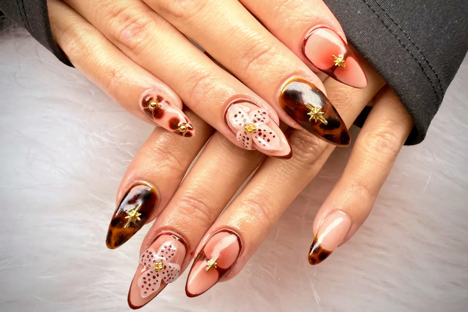 SL Nails - Onglerie Cognac - SL Nails - Photo Galerie - OneBooking