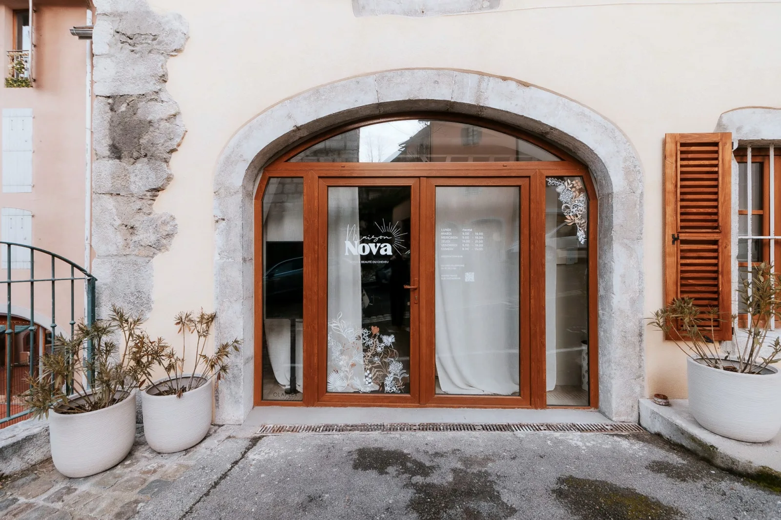 Maison Nova - Coiffure La Roche-sur-Foron - Maison Nova - Photo Galerie - OneBooking