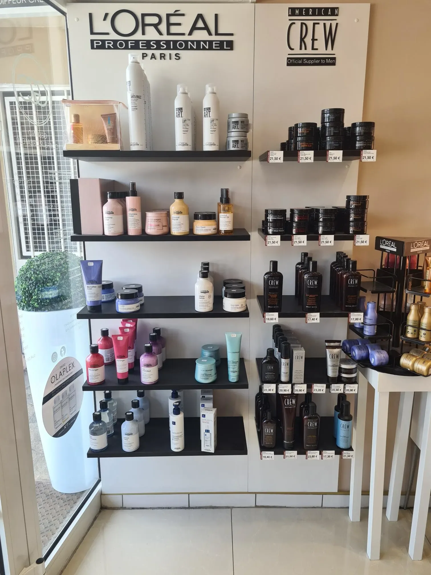 Gesuino Coiffeur Créateur - Coiffure St Jean Cap Ferrat - Gesuino Coiffeur Créateur - Photo Galerie - OneBooking