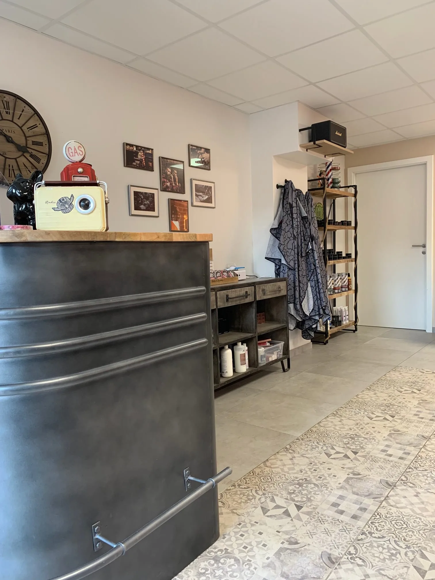 STEAMBOX BARBER SHOP - Coiffure Obernai - STEAMBOX BARBER SHOP - Photo Galerie - OneBooking