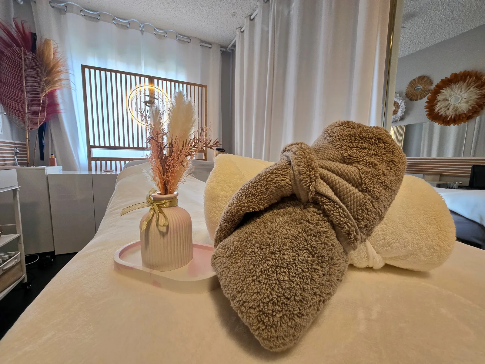 Margaux Coiffure - Esthétique Libre - L'institut - Coiffure Ferney-Voltaire - Margaux Coiffure - Esthétique Libre - L'institut - Photo Galerie - OneBooking
