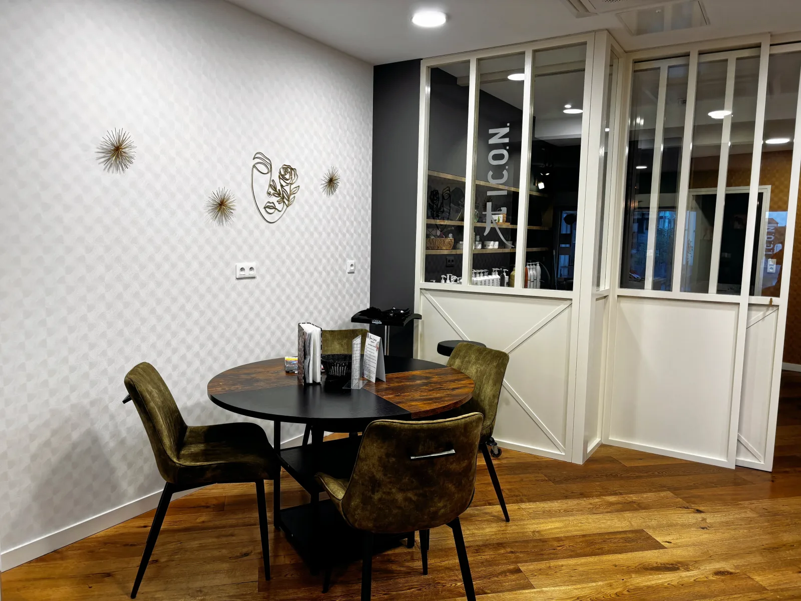 Kreat' y va - Coiffure Notre-Dame-de-Monts - Kreat' y va - Photo Galerie - OneBooking