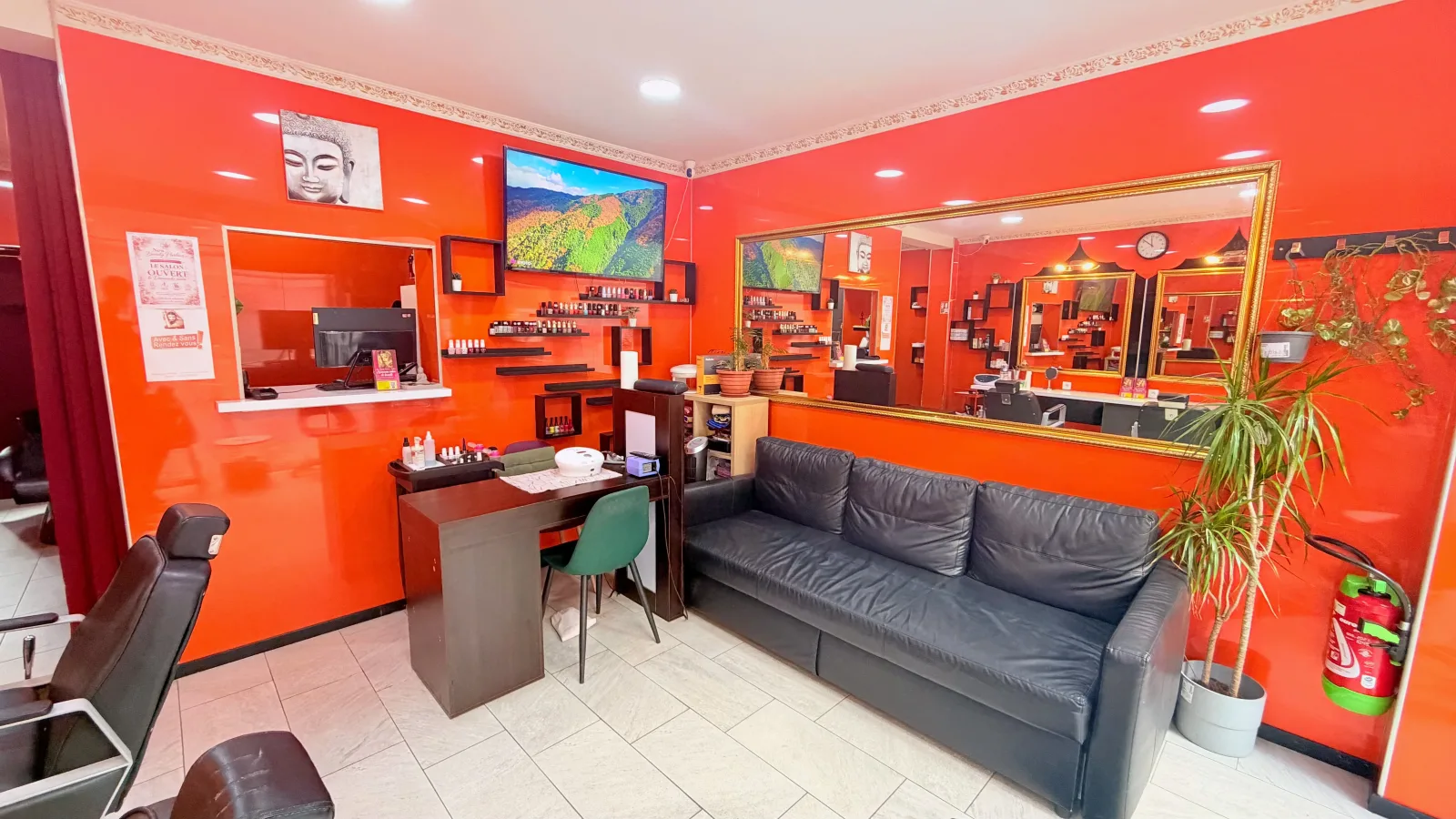 NEW BEAUTY PARLOUR - Institut de beauté Viroflay - NEW BEAUTY PARLOUR - Photo Galerie - OneBooking