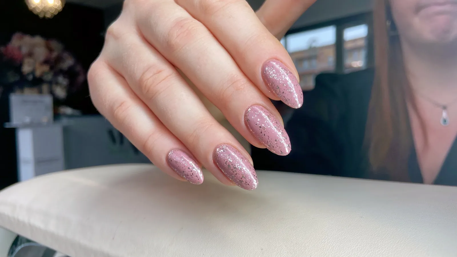 MG Lady Nail - Onglerie Haguenau - MG Lady Nail - Photo Galerie - OneBooking
