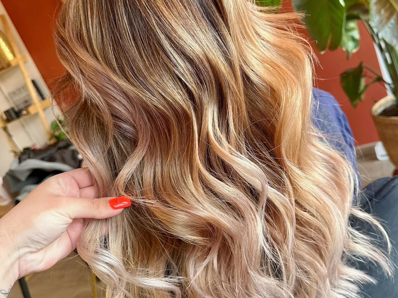 The Lumy Beauty - Coiffure La Penne-sur-Huveaune - The Lumy Beauty - Photo Galerie - OneBooking