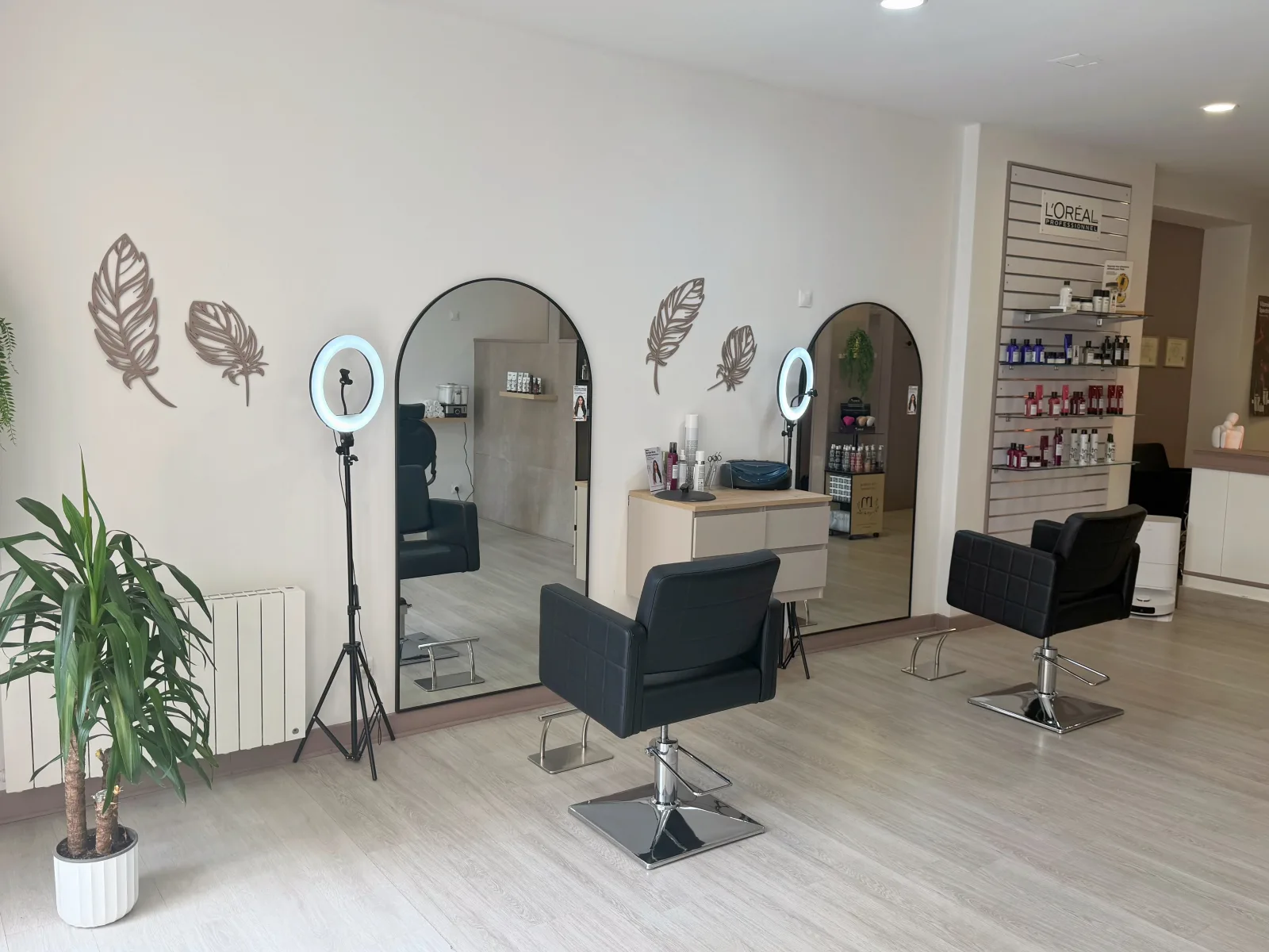 Hair Studio - Coiffure Moulins - Hair Studio - Photo Galerie - OneBooking