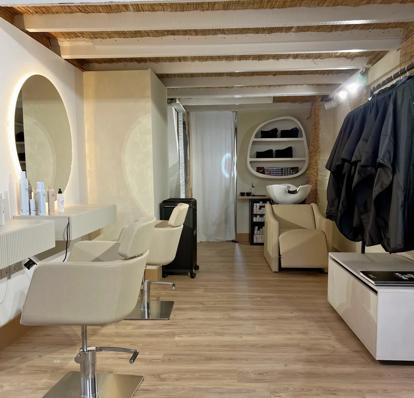 aime. - Coiffure Sète - aime. - Photo Galerie - OneBooking