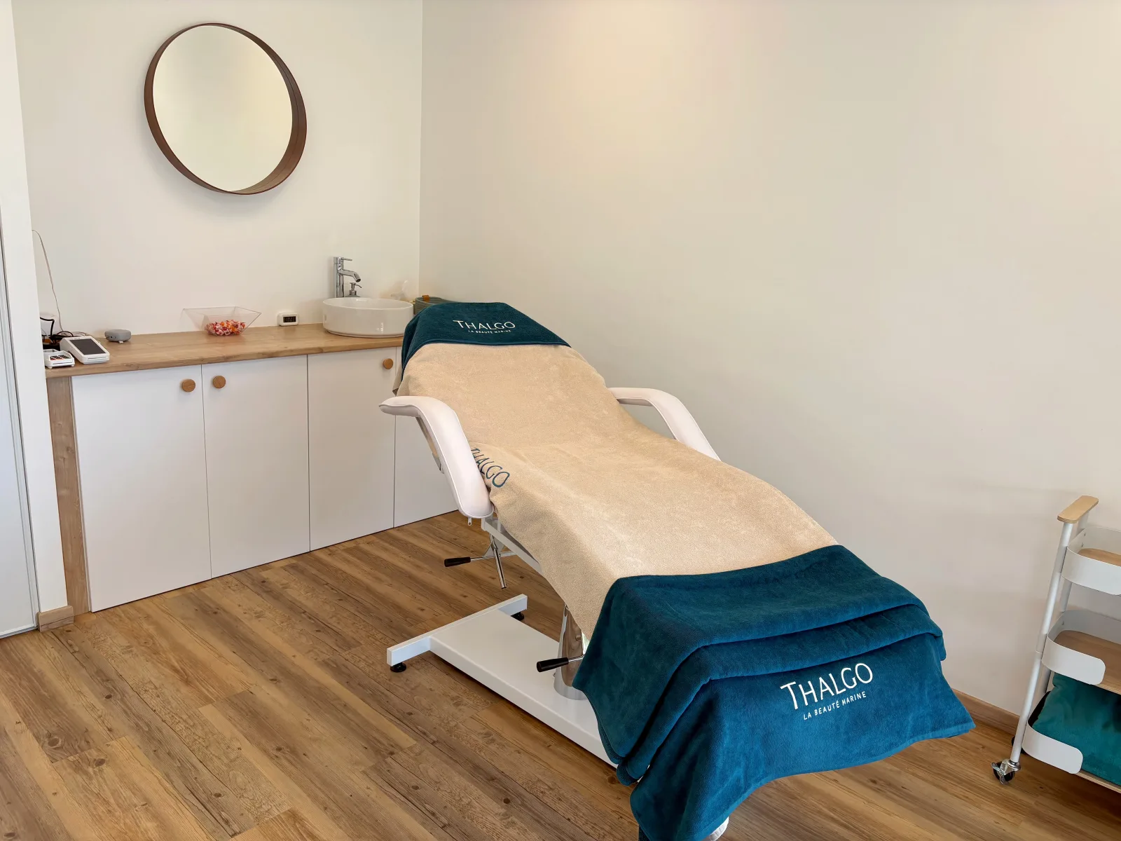 Bell'Aqua Esthetique - Institut de beauté Saint-Apollinaire - Bell'Aqua Esthetique - Photo Galerie - OneBooking