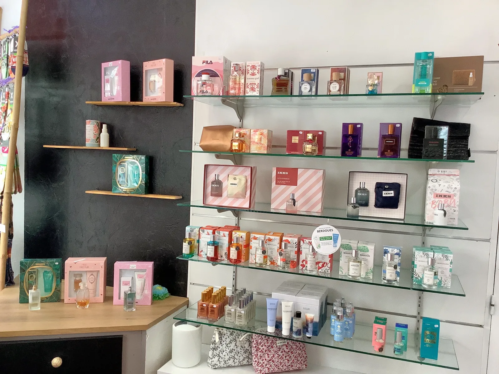 Parfumerie du Beffroi - Institut de beauté Billom - Parfumerie du Beffroi - Photo Galerie - OneBooking