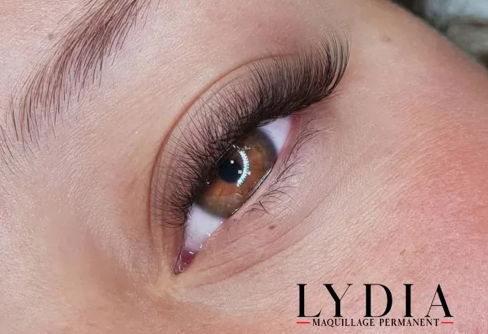 Lydia - Clinique de Maquillage Permanent - Onglerie Perros-Guirec - Lydia - Clinique de Maquillage Permanent - Photo Galerie - OneBooking