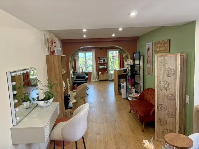 Le salon by Sabrina / Autour Del - Coiffure Thourotte - Le salon by Sabrina / Autour Del - Photo Galerie - OneBooking