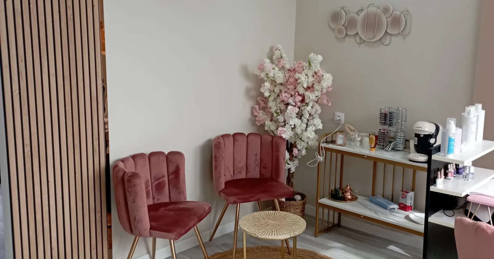 INA esthetic - Institut de beauté Guyancourt - INA esthetic - Photo Galerie - OneBooking
