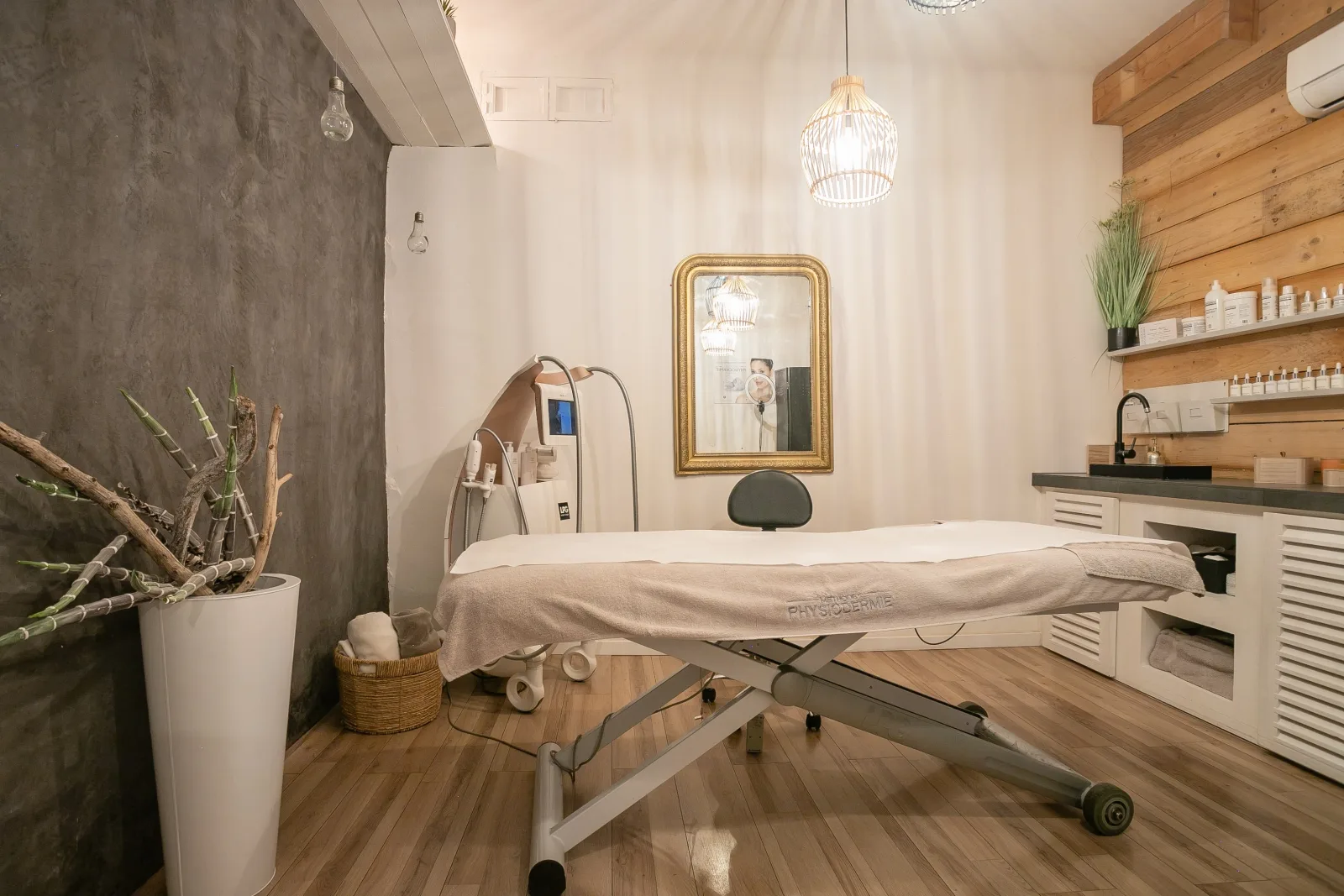 Institut Azenaïs Centre LPG et Drainage Lymphatique - Institut de beauté Draguignan - Institut Azenaïs Centre LPG et Drainage Lymphatique - Photo Galerie - OneBooking
