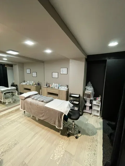 - Adel’Ink Beauty Store - Institut de beauté Riom - - Adel’Ink Beauty Store - Photo Galerie - OneBooking