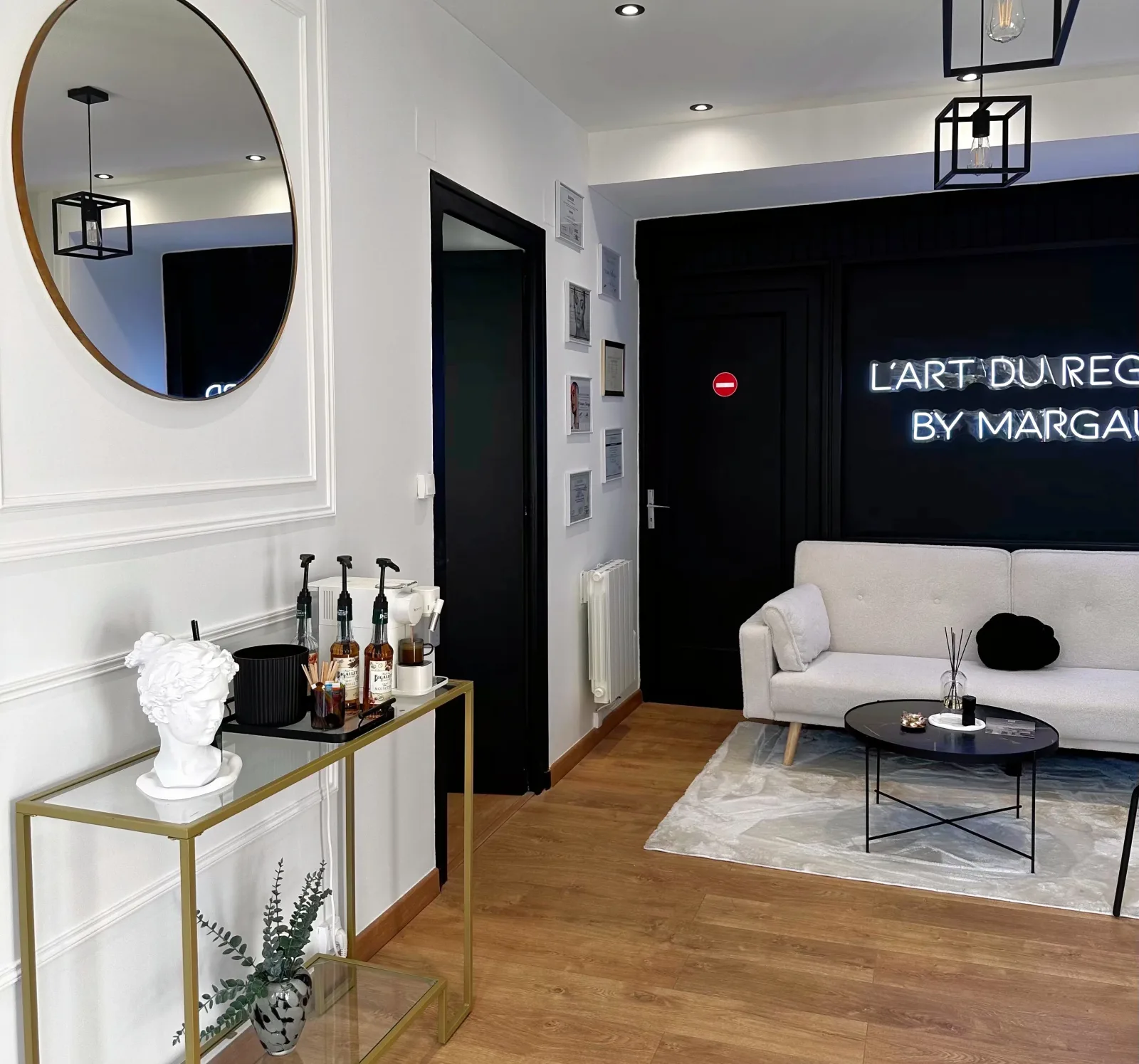 L’art du regard by Margaux - Institut de beauté Saint-Just-Saint-Rambert - L’art du regard by Margaux - Photo Galerie - OneBooking