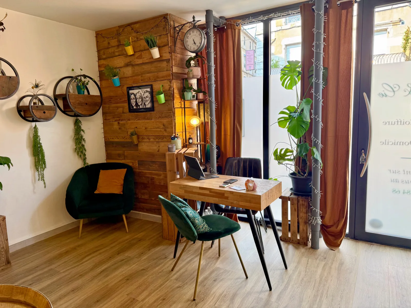 Victoria & Cie - Coiffure Saint-Péray - Victoria & Cie - Photo Galerie - OneBooking