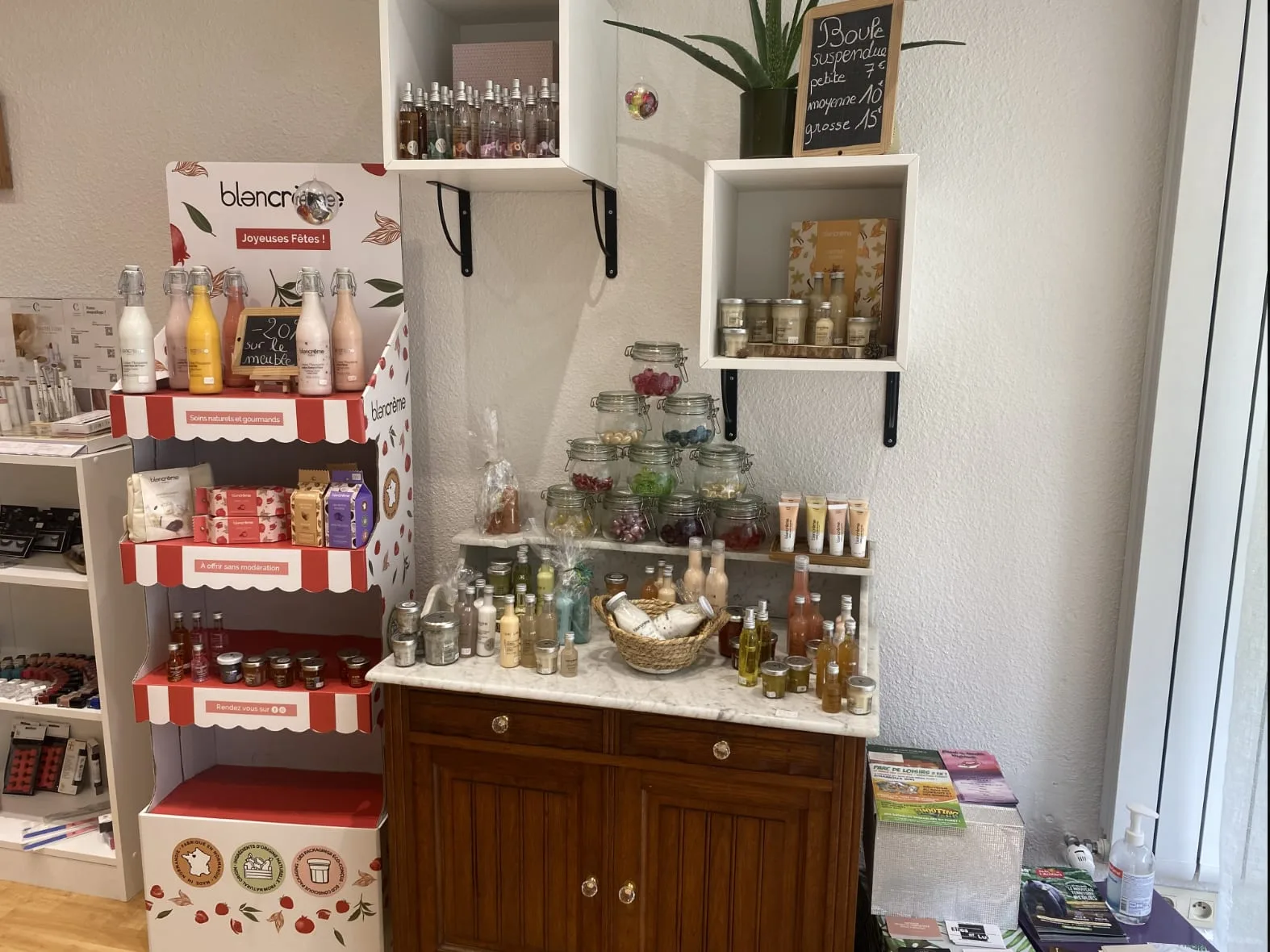 Caroline Esthetique - Onglerie Avallon - Caroline Esthetique - Photo Galerie - OneBooking