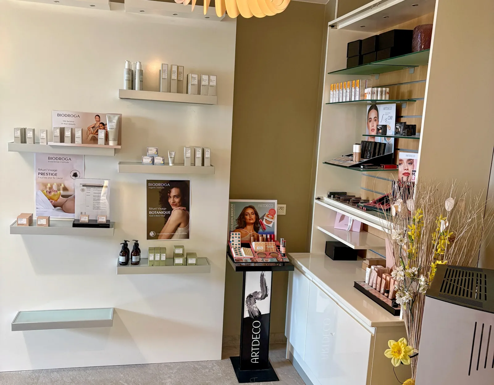 LES LOGES DE LA BEAUTE - Institut de beauté Sarreguemines - LES LOGES DE LA BEAUTE - Photo Galerie - OneBooking
