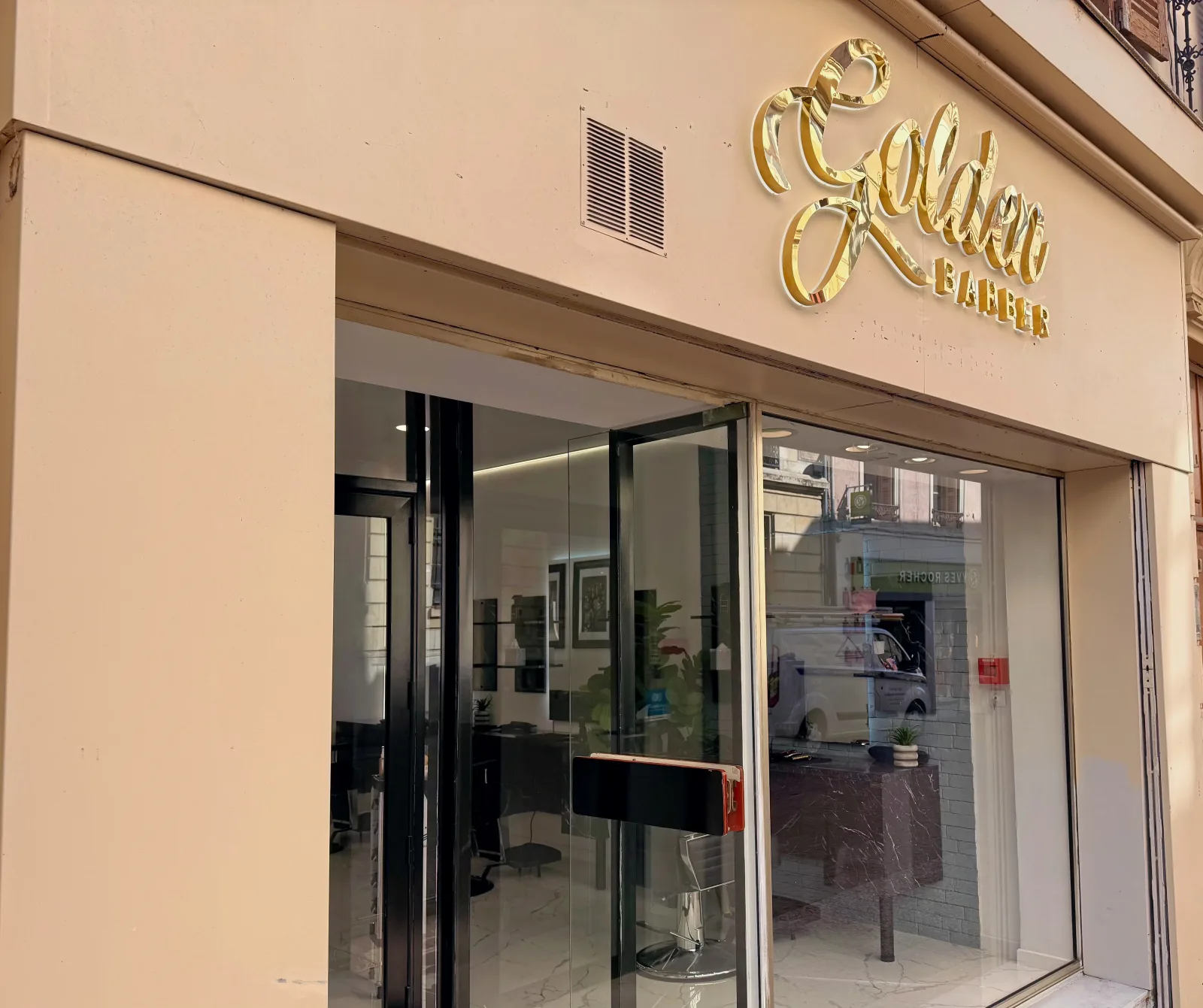 Golden Barber - Golden Glam - Coiffure Roanne - Golden Barber - Golden Glam - Photo Galerie - OneBooking