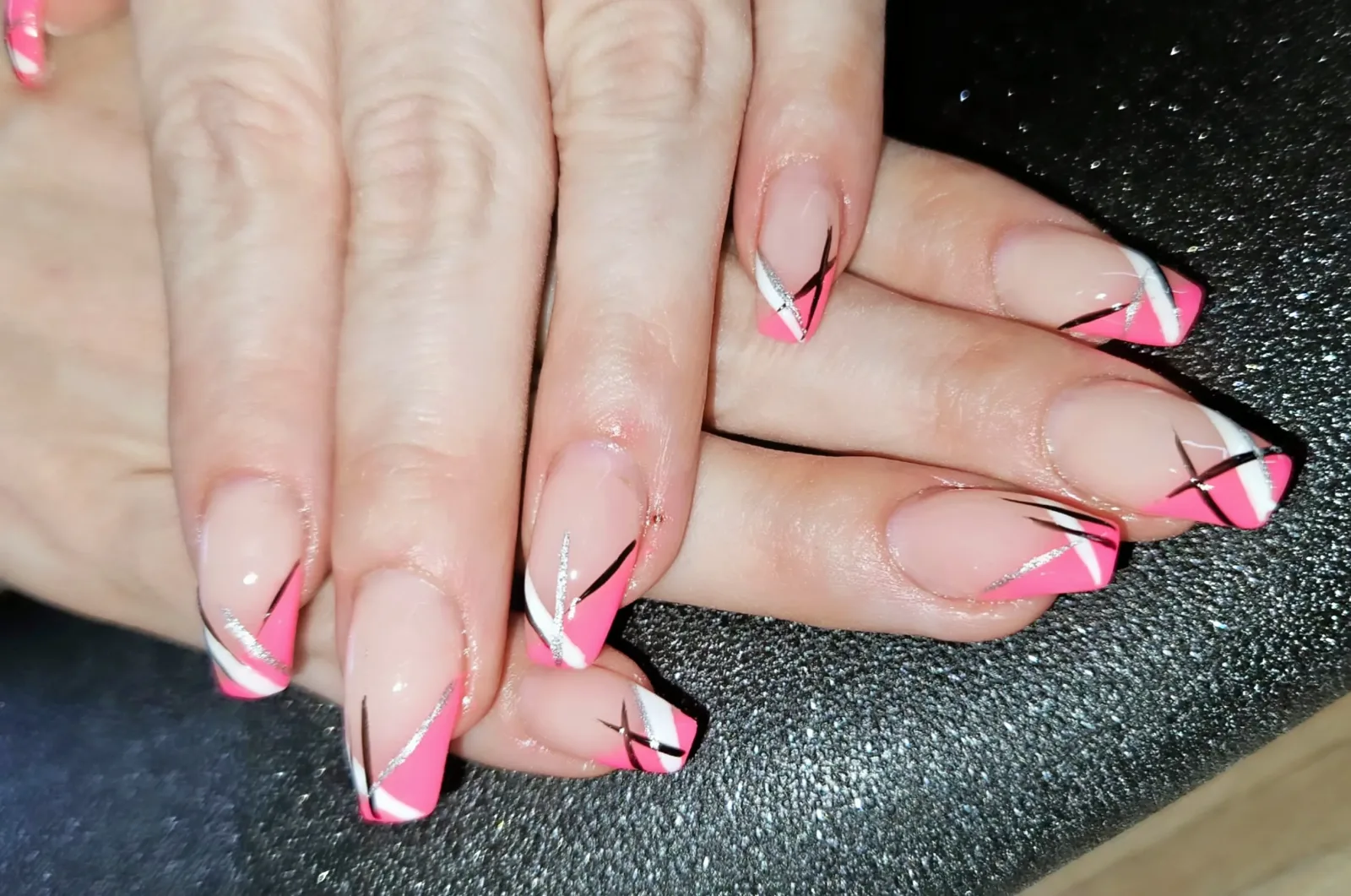 Ongles et Beauté - Onglerie Saint-André-de-Sangonis - Ongles et Beauté - Photo Galerie - OneBooking