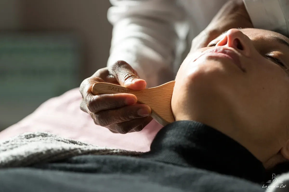 Karukera Esthétique - Massage Draguignan - Karukera Esthétique - Photo Galerie - OneBooking