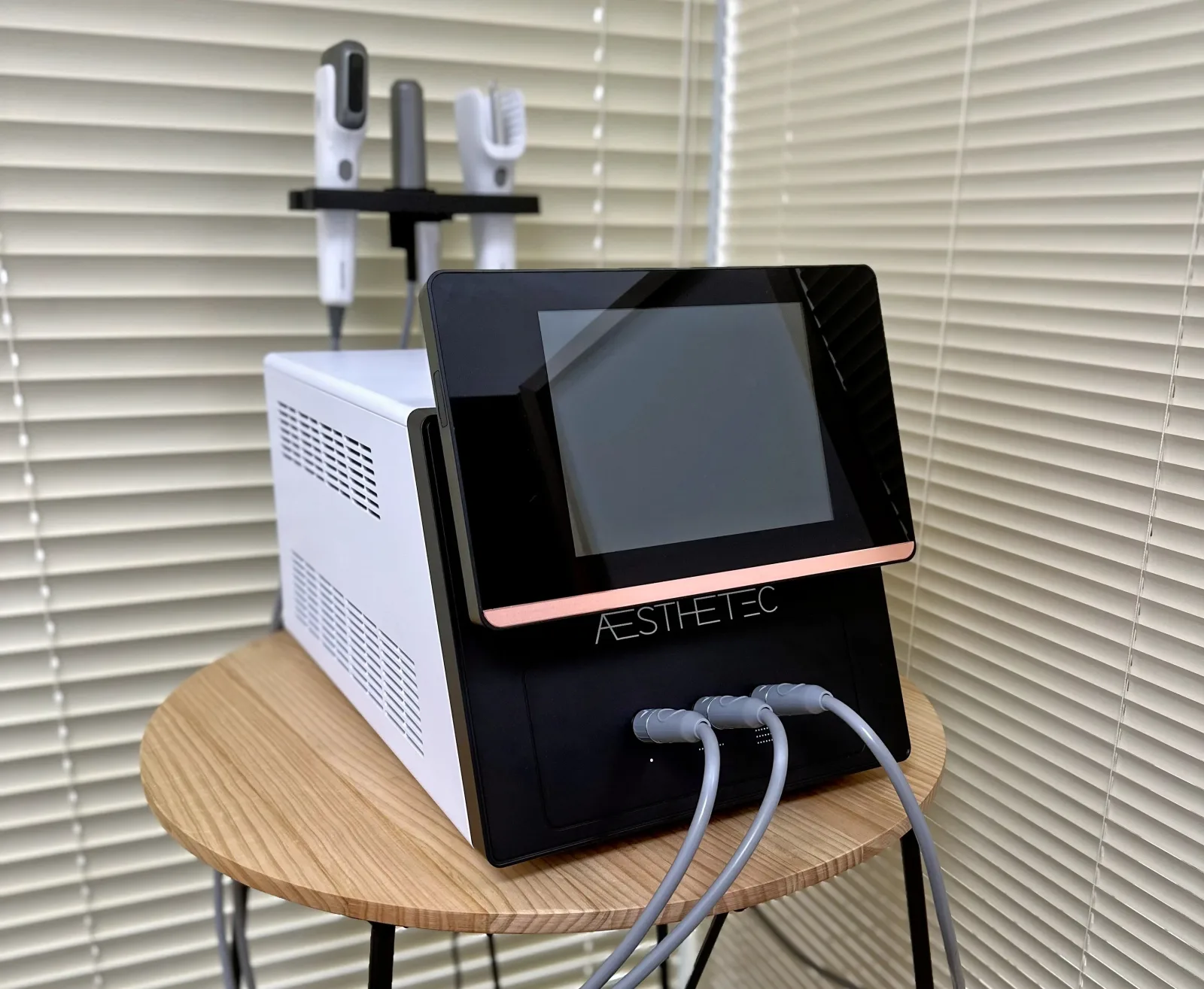 Tech Care Esthétique - Institut de beauté Pleuven - Tech Care Esthétique - Photo Galerie - OneBooking