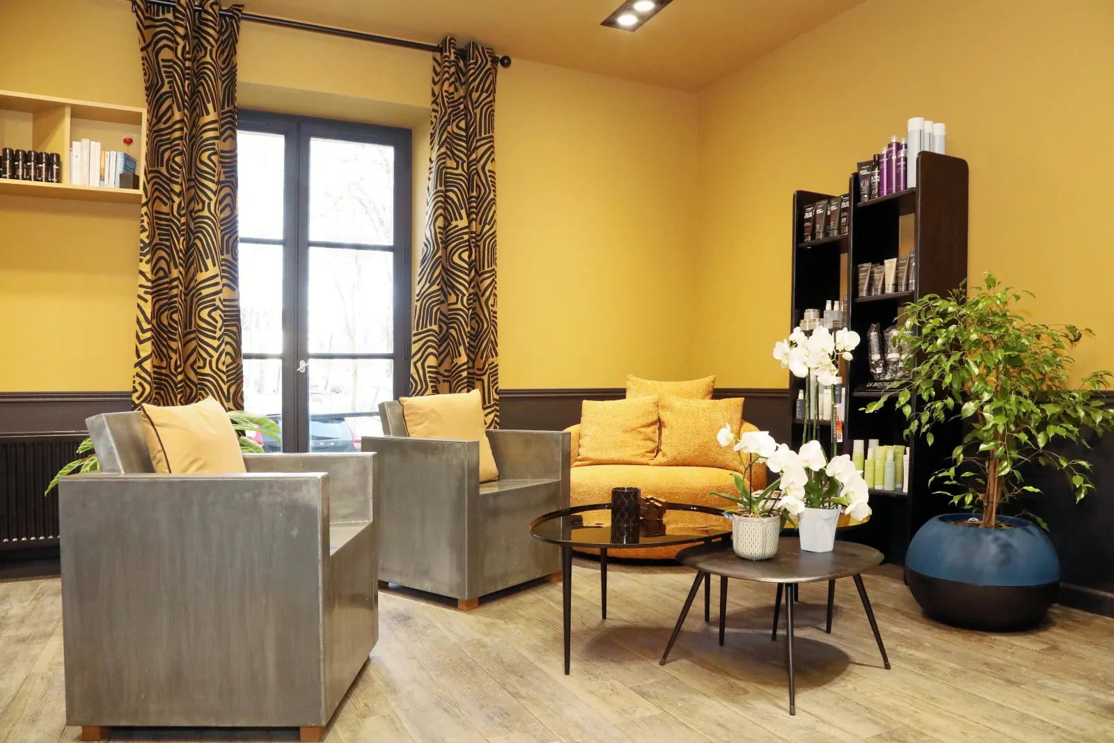 Marie laure en aparté - Coiffure Senlis - Marie laure en aparté - Photo Galerie - OneBooking
