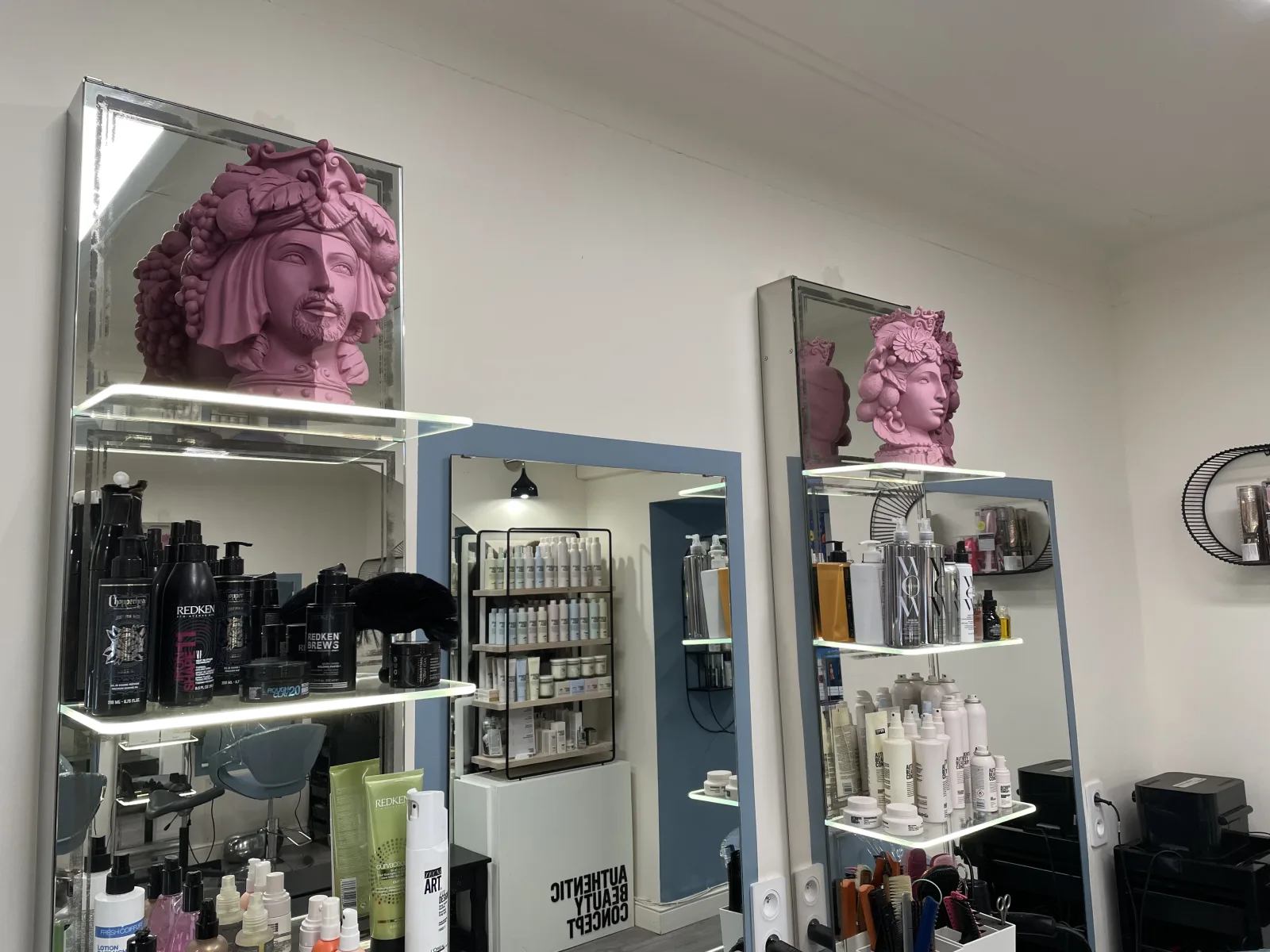 L'Atelier de Coiffure - Coiffure Corte - L'Atelier de Coiffure - Photo Galerie - OneBooking