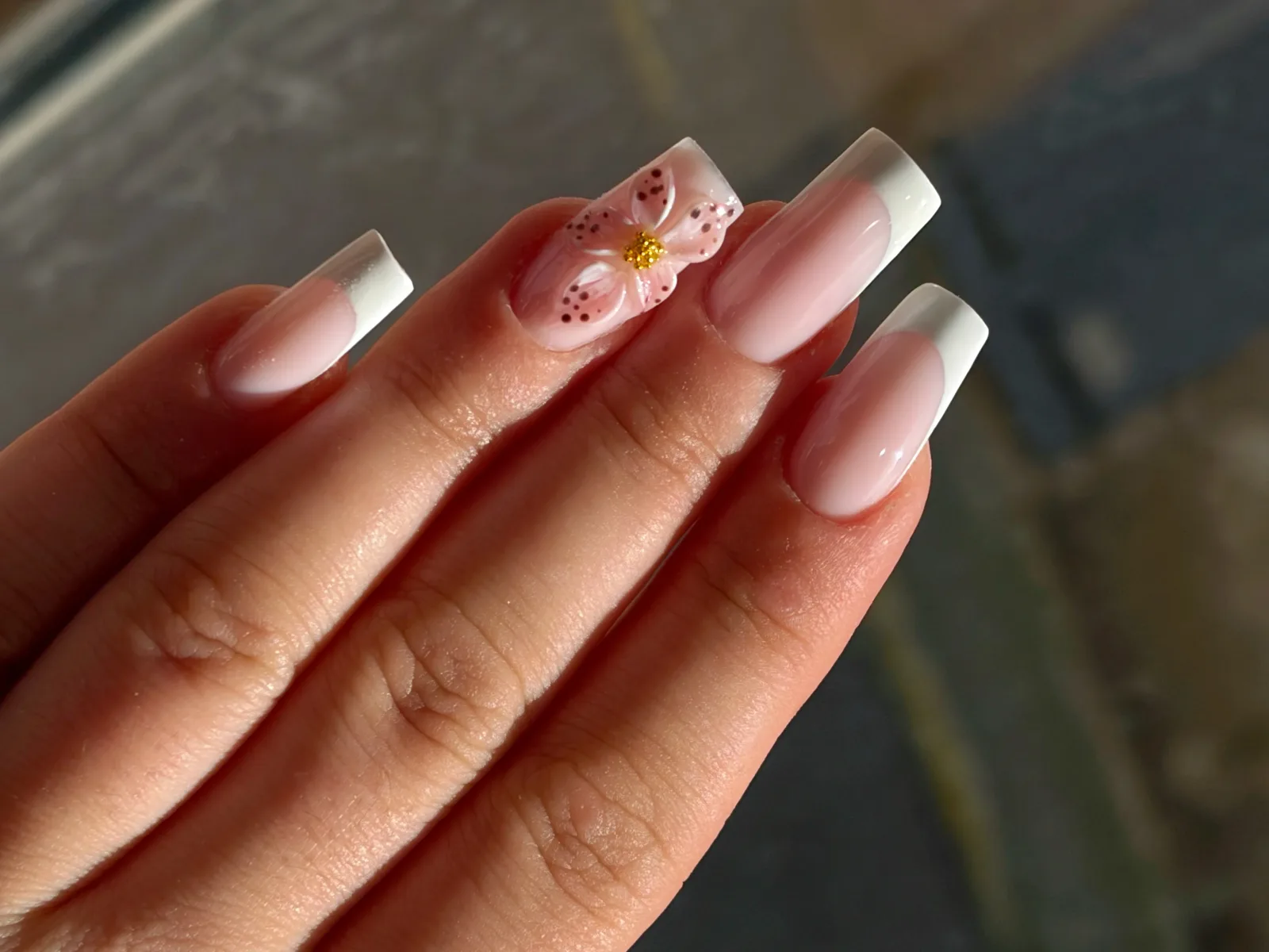 O’glownails - Onglerie Avallon - O’glownails - Photo Galerie - OneBooking