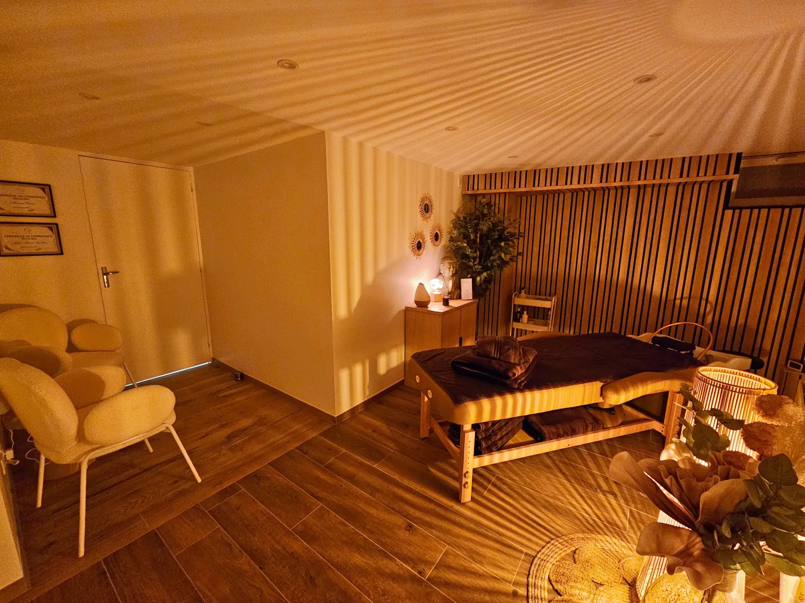 Le Salon - Coiffure La Roche-sur-Foron - Le Salon - Photo Galerie - OneBooking